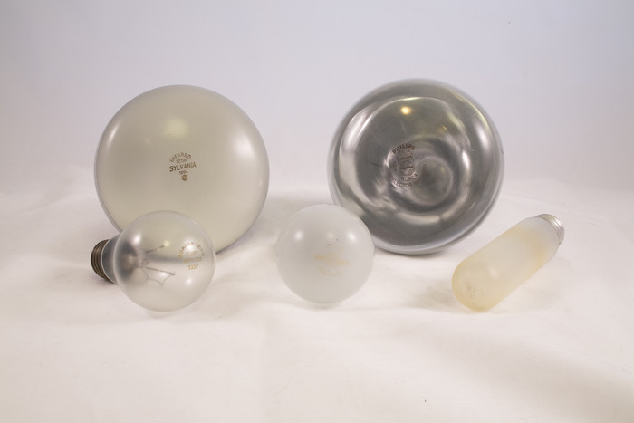 Light Bulbs Teflon Coating